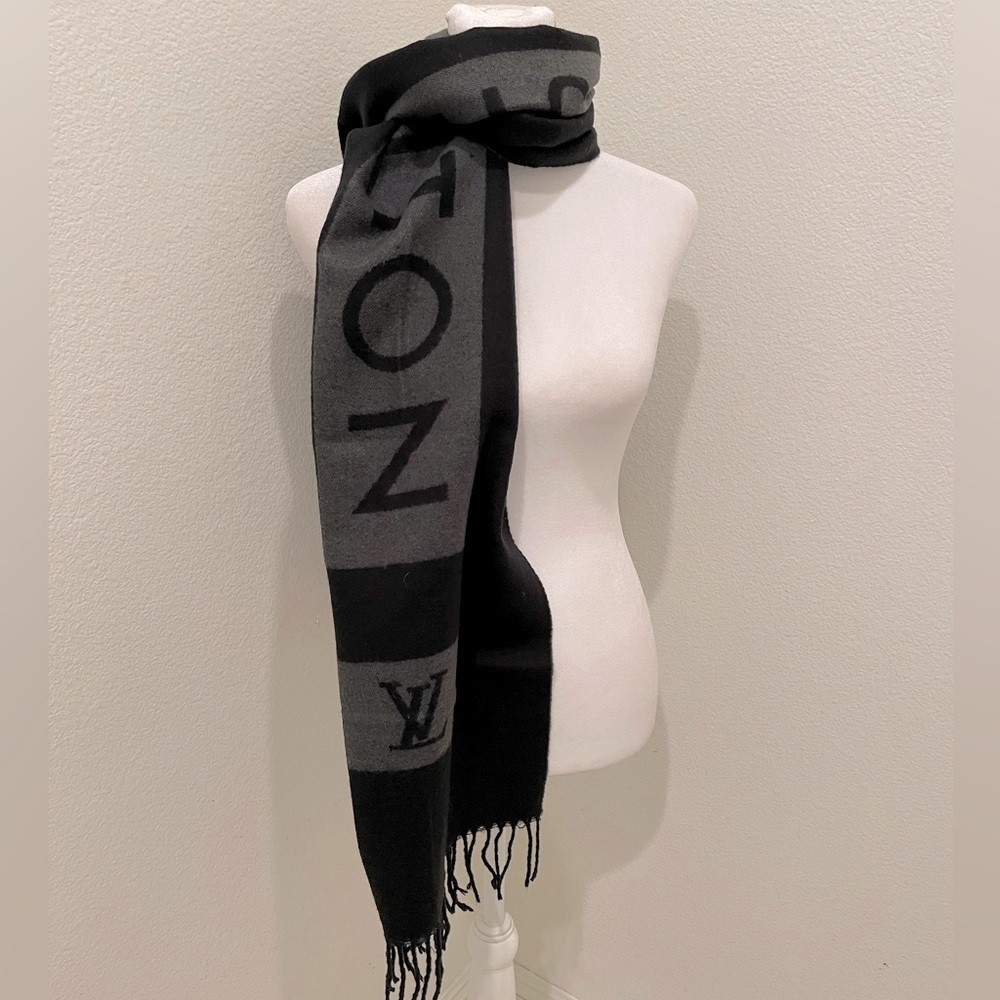 EUC Louis Vuitton Long Scarf Black And Grey Double Sided Reversible - Picture 1 of 11
